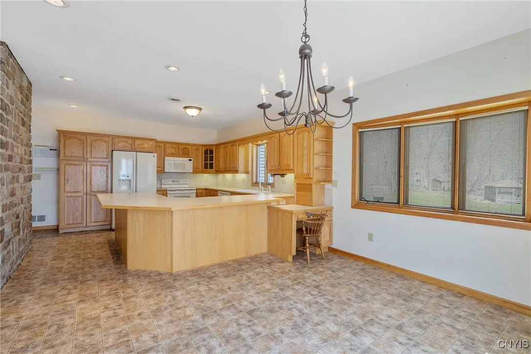 28 Wedgeworth Drive, West Monroe, New York 13167, West Monroe, New York 13167, 3 Bedrooms Bedrooms, 6 Rooms Rooms,2 BathroomsBathrooms,Residential,For Sale,28 Wedgeworth Drive, West Monroe, New York 13167,S1599750