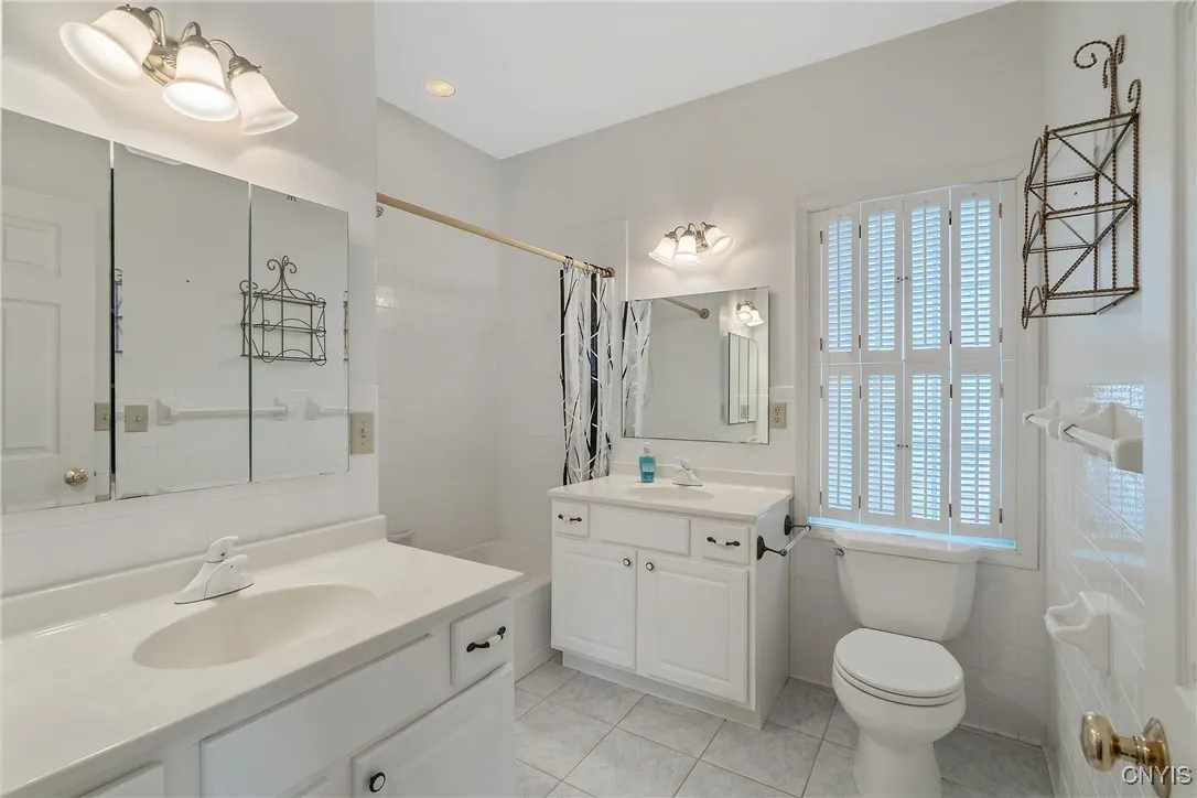 28 Wedgeworth Drive, West Monroe, New York 13167, West Monroe, New York 13167, 3 Bedrooms Bedrooms, 6 Rooms Rooms,2 BathroomsBathrooms,Residential,For Sale,28 Wedgeworth Drive, West Monroe, New York 13167,S1599750