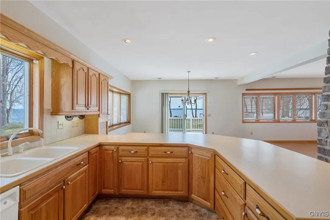 28 Wedgeworth Drive, West Monroe, New York 13167, West Monroe, New York 13167, 3 Bedrooms Bedrooms, 6 Rooms Rooms,2 BathroomsBathrooms,Residential,For Sale,28 Wedgeworth Drive, West Monroe, New York 13167,S1599750
