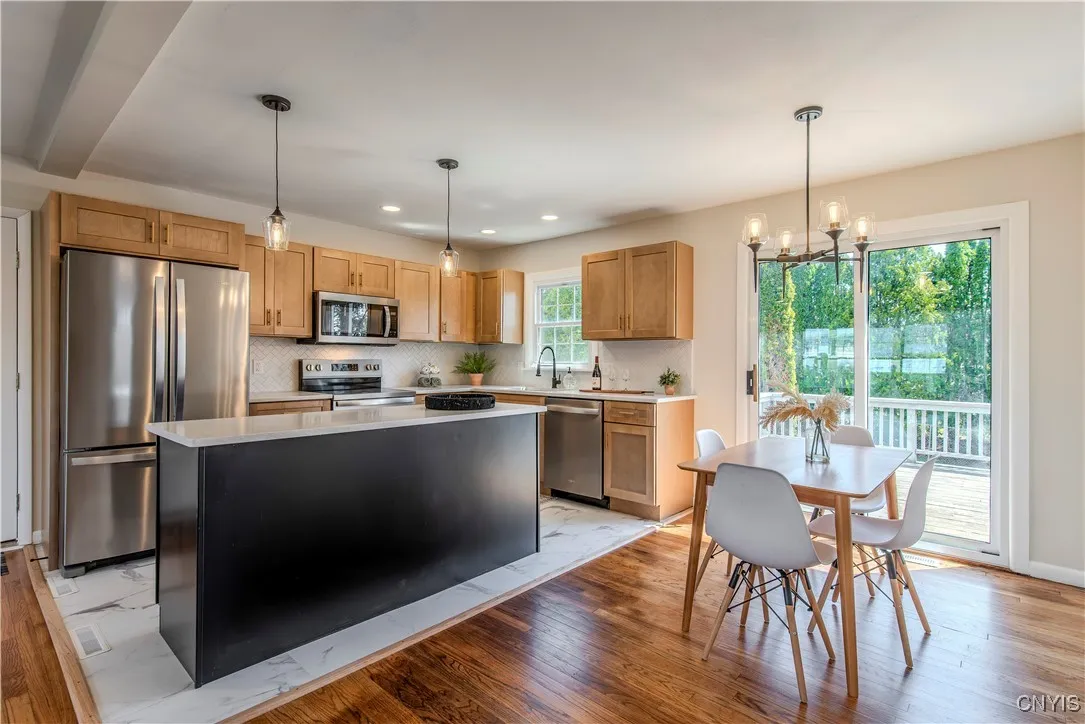 6 Kraft Drive, Deerfield, New York 13502, Deerfield, New York 13502, 4 Bedrooms Bedrooms, 8 Rooms Rooms,2 BathroomsBathrooms,Residential Lease,Closed,6 Kraft Drive, Deerfield, New York 13502,S1600053