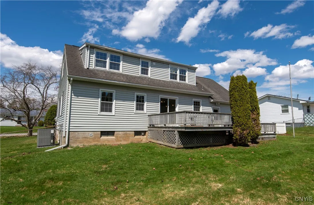 6 Kraft Drive, Deerfield, New York 13502, Deerfield, New York 13502, 4 Bedrooms Bedrooms, 8 Rooms Rooms,2 BathroomsBathrooms,Residential Lease,Closed,6 Kraft Drive, Deerfield, New York 13502,S1600053