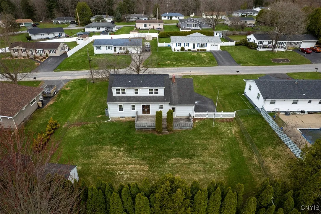 6 Kraft Drive, Deerfield, New York 13502, Deerfield, New York 13502, 4 Bedrooms Bedrooms, 8 Rooms Rooms,2 BathroomsBathrooms,Residential Lease,Closed,6 Kraft Drive, Deerfield, New York 13502,S1600053