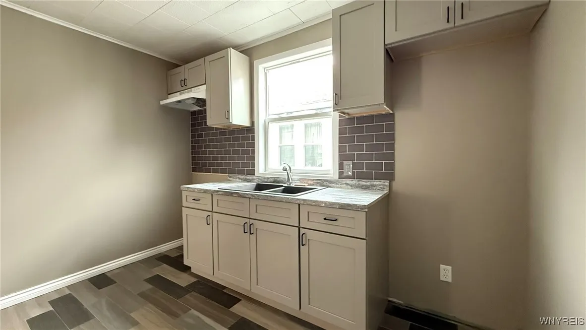 274 Washington Avenue, Tonawanda-town, New York 14, Tonawanda, New York 14217, 4 Bedrooms Bedrooms, ,2 BathroomsBathrooms,Residential,For Sale,274 Washington Avenue, Tonawanda-town, New York 14,0,B1600258