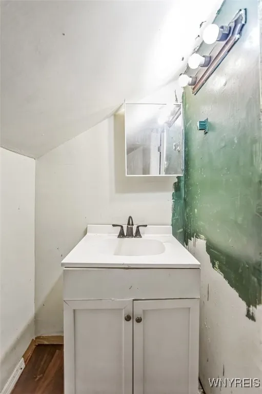 212 Lawrence Street, Rome-inside, New York 13440, Rome, New York 13440, 3 Bedrooms Bedrooms, 6 Rooms Rooms,1 BathroomBathrooms,Residential,Closed,212 Lawrence Street, Rome-inside, New York 13440,0,B1600269