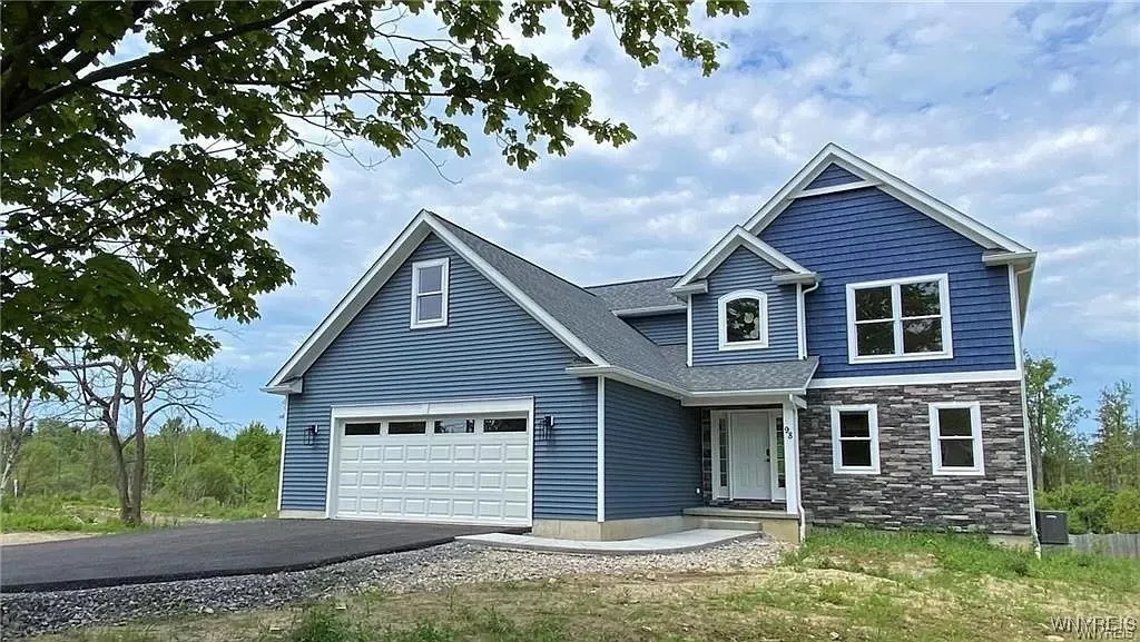 17 Two Rod Road, Alden, New York 14004, Alden, New York 14004, 4 Bedrooms Bedrooms, 8 Rooms Rooms,2 BathroomsBathrooms,Residential,Closed,17 Two Rod Road, Alden, New York 14004,0,B1600271