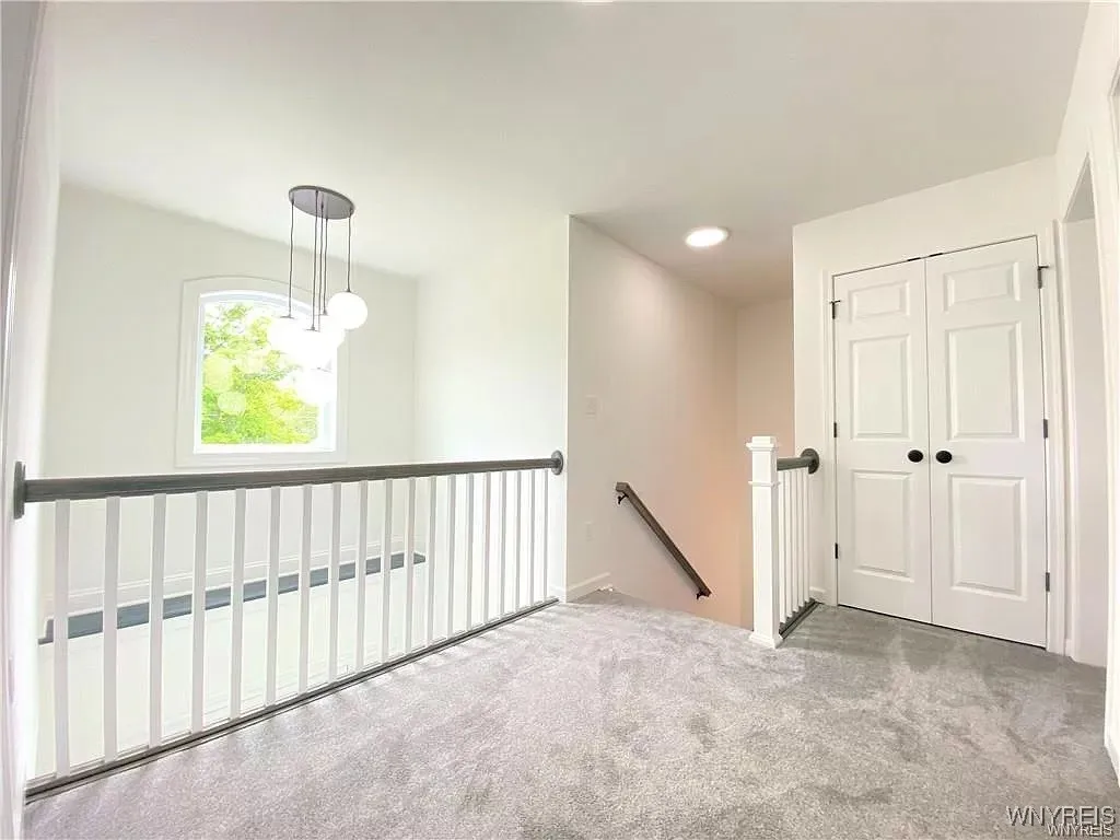 17 Two Rod Road, Alden, New York 14004, Alden, New York 14004, 4 Bedrooms Bedrooms, 8 Rooms Rooms,2 BathroomsBathrooms,Residential,Closed,17 Two Rod Road, Alden, New York 14004,0,B1600271