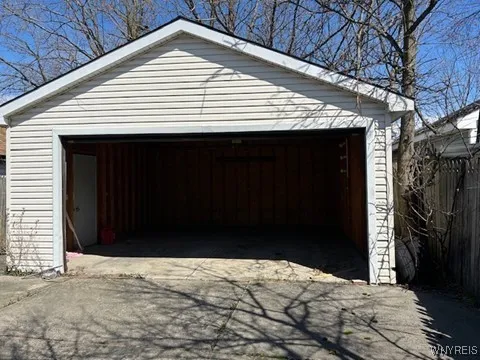 90 Alma Avenue, Buffalo, New York 14215, Buffalo, New York 14215, 2 Bedrooms Bedrooms, 5 Rooms Rooms,2 BathroomsBathrooms,Residential,For Sale,90 Alma Avenue, Buffalo, New York 14215,0,B1600281