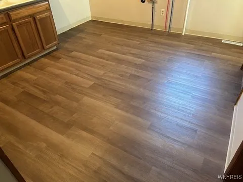 90 Alma Avenue, Buffalo, New York 14215, Buffalo, New York 14215, 2 Bedrooms Bedrooms, 5 Rooms Rooms,2 BathroomsBathrooms,Residential,For Sale,90 Alma Avenue, Buffalo, New York 14215,0,B1600281