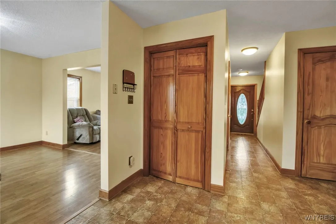 5704 Dover Road, Hamburg, New York 14085, Hamburg, New York 14085, 3 Bedrooms Bedrooms, 8 Rooms Rooms,2 BathroomsBathrooms,Residential,Closed,5704 Dover Road, Hamburg, New York 14085,0,B1599941