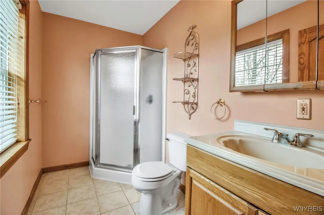 5704 Dover Road, Hamburg, New York 14085, Hamburg, New York 14085, 3 Bedrooms Bedrooms, 8 Rooms Rooms,2 BathroomsBathrooms,Residential,Closed,5704 Dover Road, Hamburg, New York 14085,0,B1599941