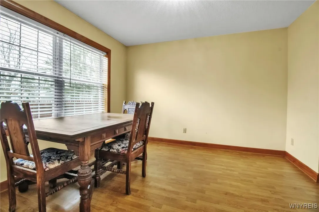 5704 Dover Road, Hamburg, New York 14085, Hamburg, New York 14085, 3 Bedrooms Bedrooms, 8 Rooms Rooms,2 BathroomsBathrooms,Residential,Closed,5704 Dover Road, Hamburg, New York 14085,0,B1599941