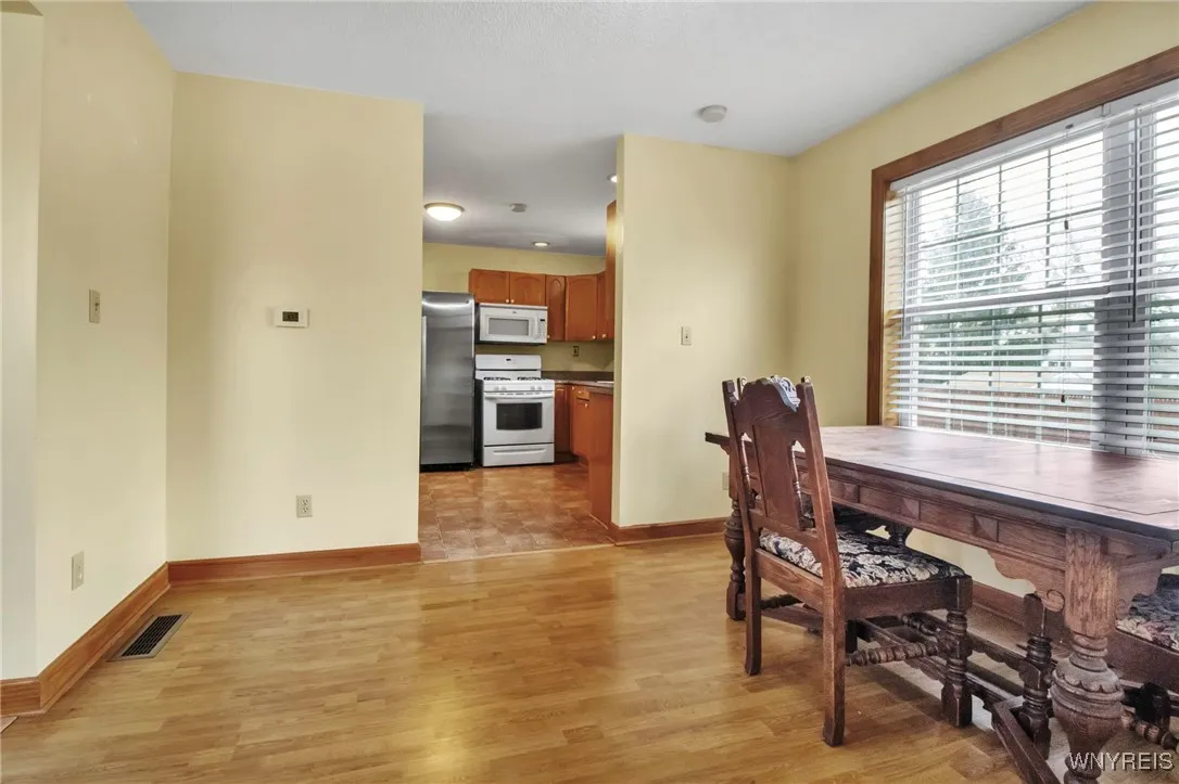 5704 Dover Road, Hamburg, New York 14085, Hamburg, New York 14085, 3 Bedrooms Bedrooms, 8 Rooms Rooms,2 BathroomsBathrooms,Residential,Closed,5704 Dover Road, Hamburg, New York 14085,0,B1599941