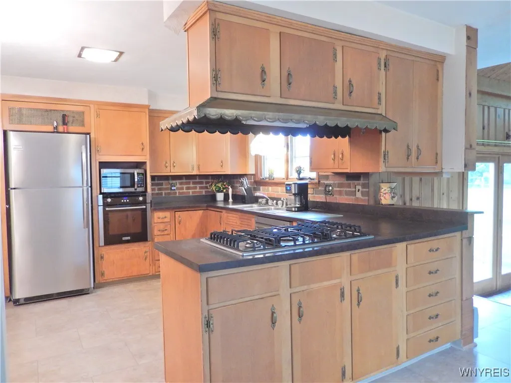 4465 Stratford Terrace, Hamburg, New York 14075, Hamburg, New York 14075, 2 Bedrooms Bedrooms, 7 Rooms Rooms,1 BathroomBathrooms,Residential,Closed,4465 Stratford Terrace, Hamburg, New York 14075,B1600237