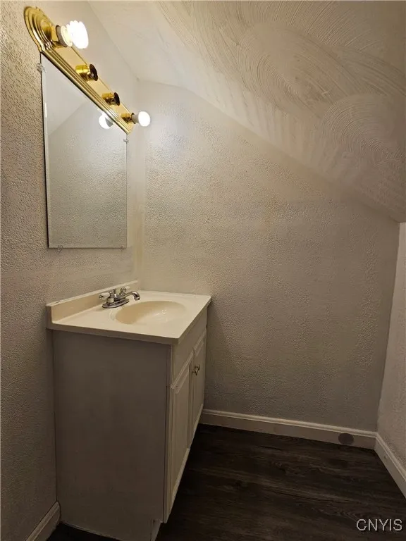 1567 West Street, Utica, New York 13501, Utica, New York 13501, 3 Bedrooms Bedrooms, 6 Rooms Rooms,1 BathroomBathrooms,Residential,For Sale,1567 West Street, Utica, New York 13501,0,S1600285