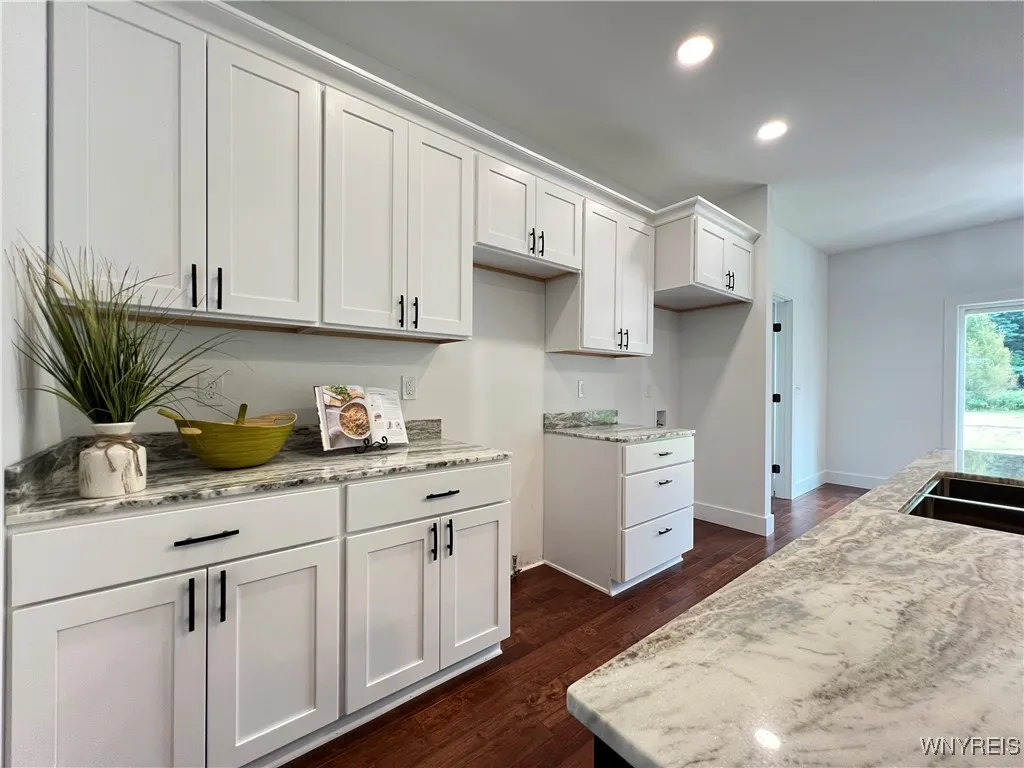 19 Two Rod Road, Alden, New York 14004, Alden, New York 14004, 4 Bedrooms Bedrooms, 7 Rooms Rooms,3 BathroomsBathrooms,Residential,Closed,19 Two Rod Road, Alden, New York 14004,0,B1600279