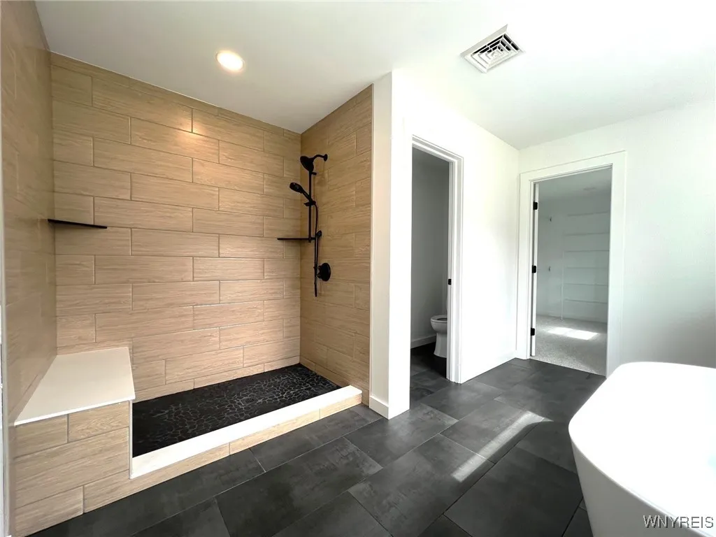 19 Two Rod Road, Alden, New York 14004, Alden, New York 14004, 4 Bedrooms Bedrooms, 7 Rooms Rooms,3 BathroomsBathrooms,Residential,Closed,19 Two Rod Road, Alden, New York 14004,0,B1600279