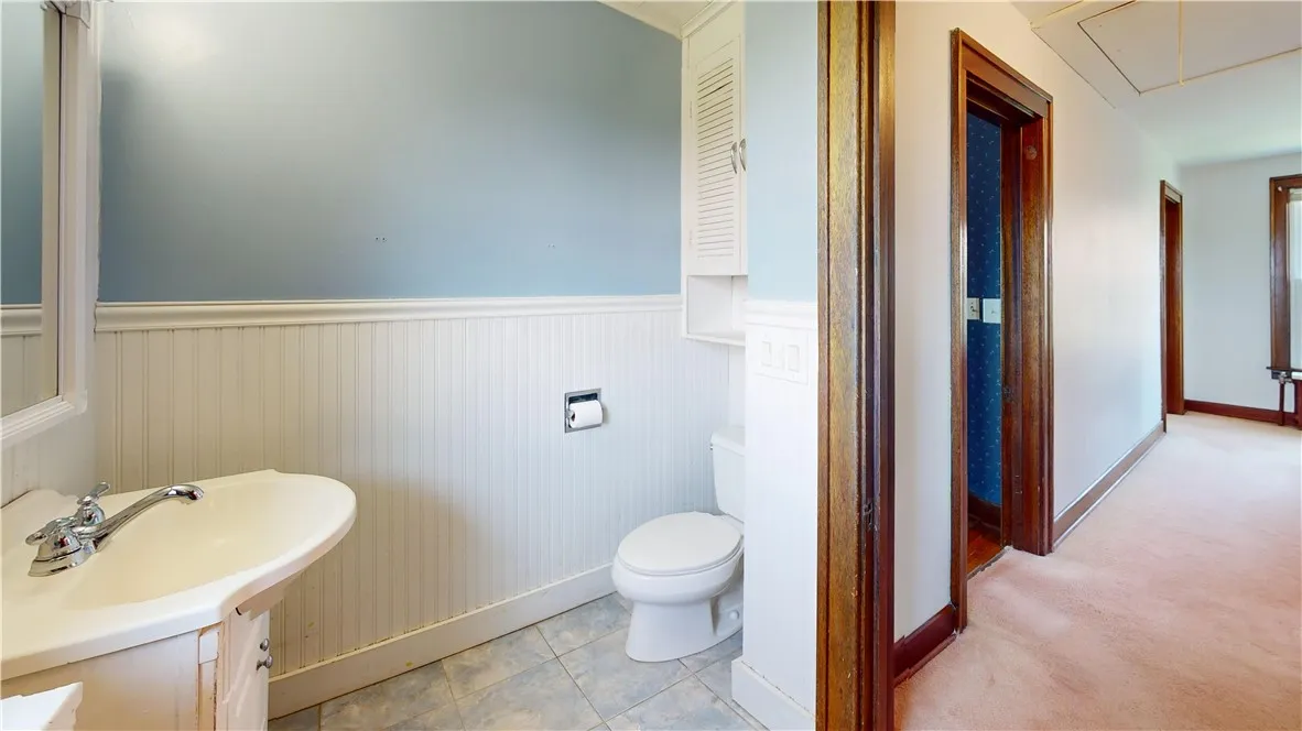 Upper Bath is located at top of the Stairs