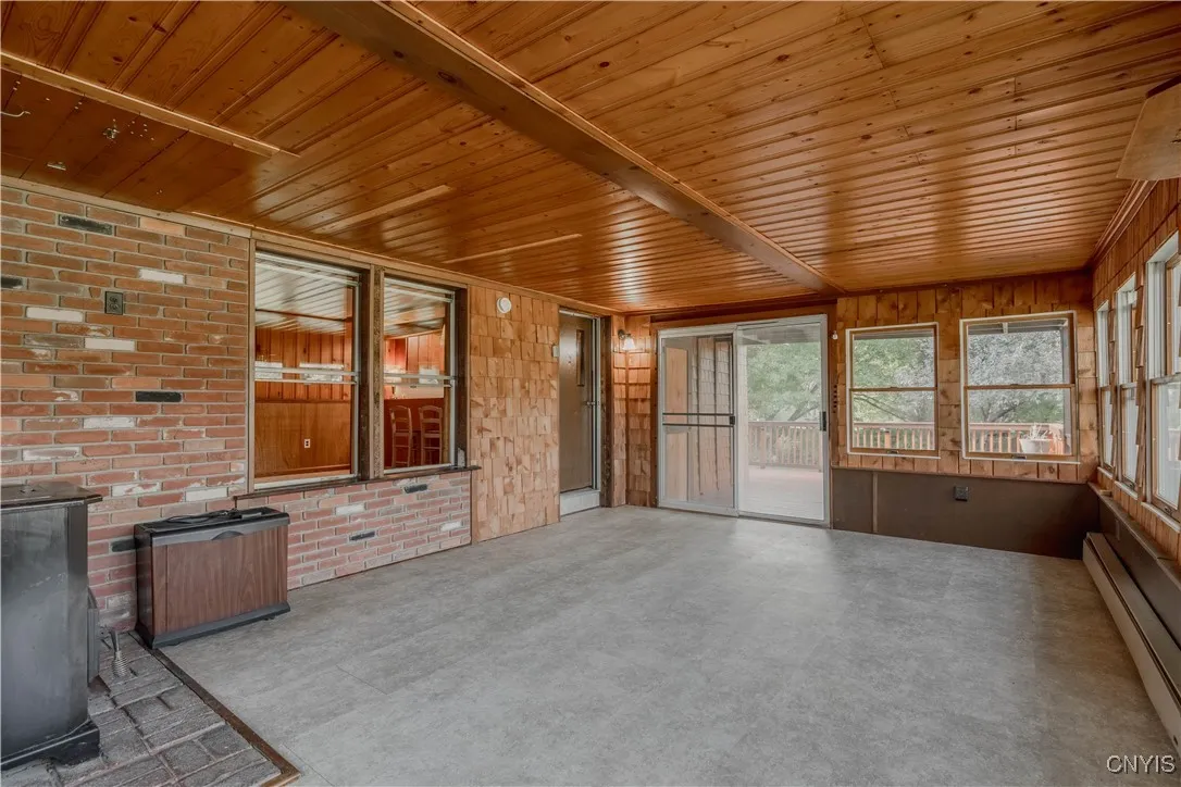 375 Centre Street, Cape Vincent, New York 13618, Cape Vincent, New York 13618, 3 Bedrooms Bedrooms, 8 Rooms Rooms,1 BathroomBathrooms,Residential,Closed,375 Centre Street, Cape Vincent, New York 13618,S1600424
