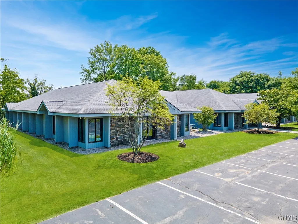 5710 Commons Park, Dewitt, New York 13057, De Witt, New York 13057, ,Commercial Lease,For Rent,5710 Commons Park, Dewitt, New York 13057,S1597838