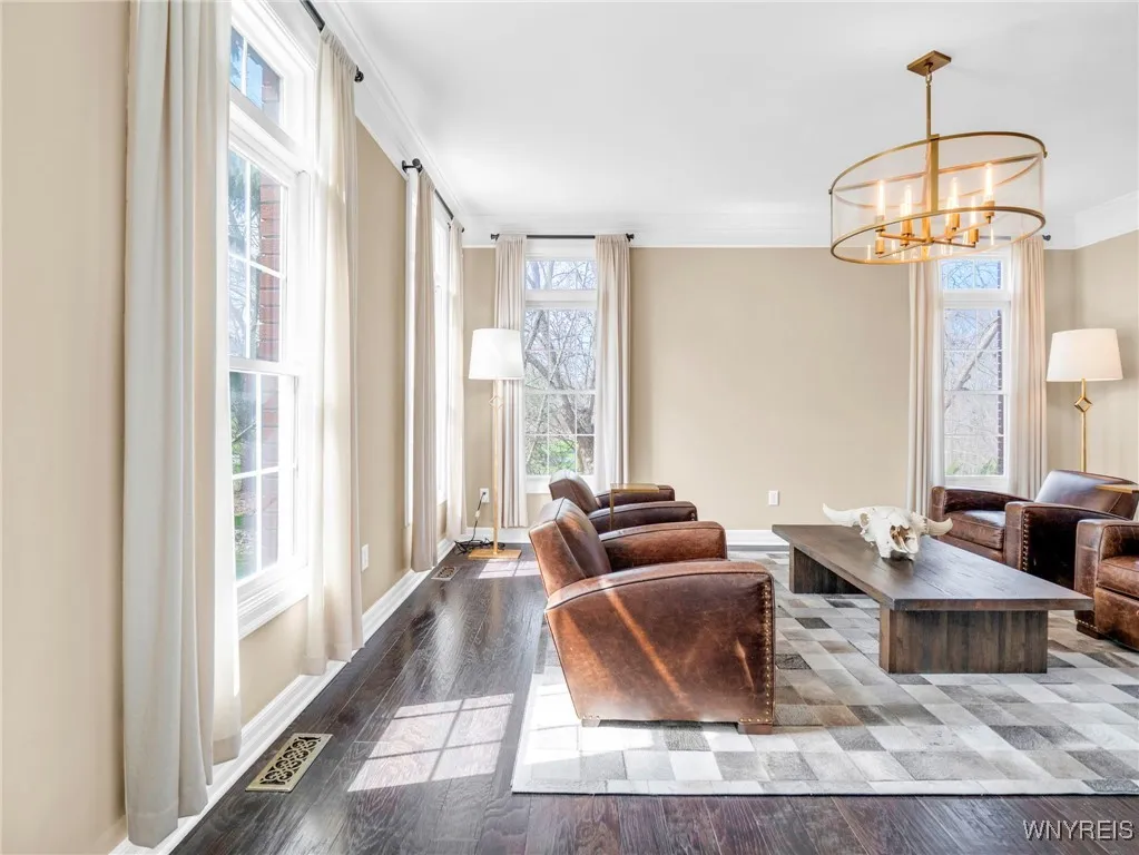 16 Woodstream, Orchard Park, New York 14127, Orchard Park, New York 14127, 5 Bedrooms Bedrooms, 13 Rooms Rooms,3 BathroomsBathrooms,Residential,For Sale,16 Woodstream, Orchard Park, New York 14127,B1598459