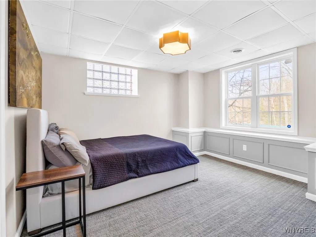 16 Woodstream, Orchard Park, New York 14127, Orchard Park, New York 14127, 5 Bedrooms Bedrooms, 13 Rooms Rooms,3 BathroomsBathrooms,Residential,For Sale,16 Woodstream, Orchard Park, New York 14127,B1598459