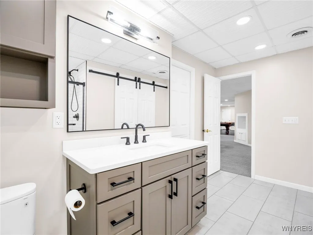 16 Woodstream, Orchard Park, New York 14127, Orchard Park, New York 14127, 5 Bedrooms Bedrooms, 13 Rooms Rooms,3 BathroomsBathrooms,Residential,For Sale,16 Woodstream, Orchard Park, New York 14127,B1598459