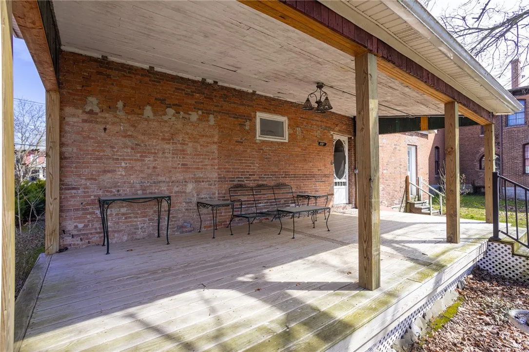 89 Virginia Street, Waterloo, New York 13165, Waterloo, New York 13165, 5 Bedrooms Bedrooms, 11 Rooms Rooms,2 BathroomsBathrooms,Residential,Closed,89 Virginia Street, Waterloo, New York 13165,0,R1600486