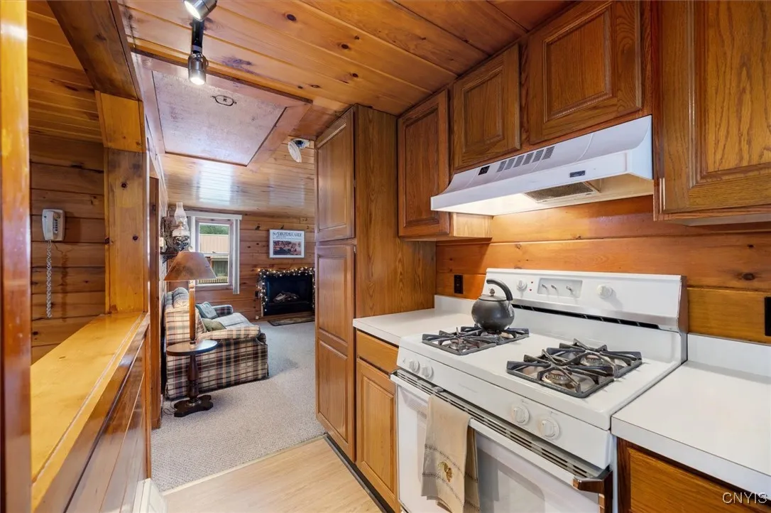 2 Shady Lane, Inlet, New York 13360, Inlet, New York 13360, 3 Bedrooms Bedrooms, 6 Rooms Rooms,1 BathroomBathrooms,Residential,For Sale,2 Shady Lane, Inlet, New York 13360,S1598791