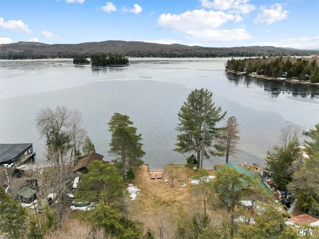 2 Shady Lane, Inlet, New York 13360, Inlet, New York 13360, 3 Bedrooms Bedrooms, 6 Rooms Rooms,1 BathroomBathrooms,Residential,For Sale,2 Shady Lane, Inlet, New York 13360,S1598791