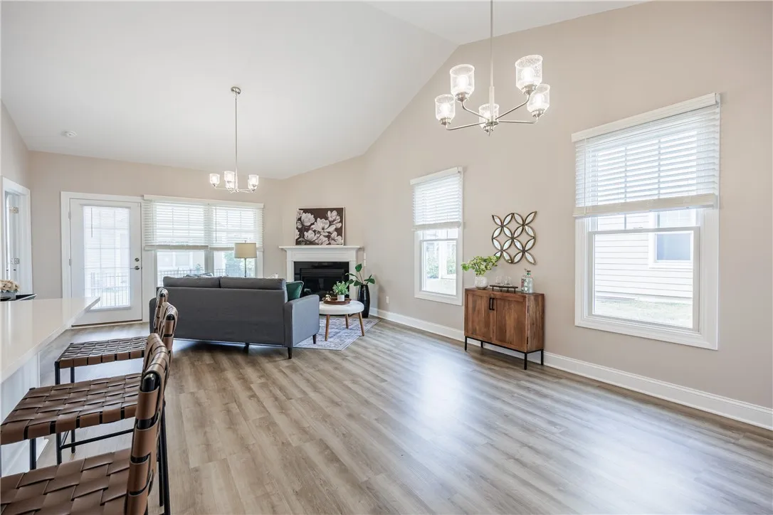 239 Bretlyn Circle, Brighton, New York 14618, Brighton, New York 14618, 3 Bedrooms Bedrooms, 8 Rooms Rooms,3 BathroomsBathrooms,Residential,For Sale,239 Bretlyn Circle, Brighton, New York 14618,R1595342