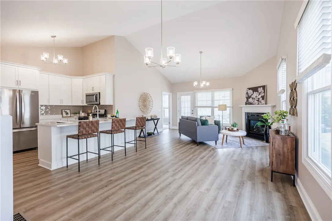 239 Bretlyn Circle, Brighton, New York 14618, Brighton, New York 14618, 3 Bedrooms Bedrooms, 8 Rooms Rooms,3 BathroomsBathrooms,Residential,For Sale,239 Bretlyn Circle, Brighton, New York 14618,R1595342