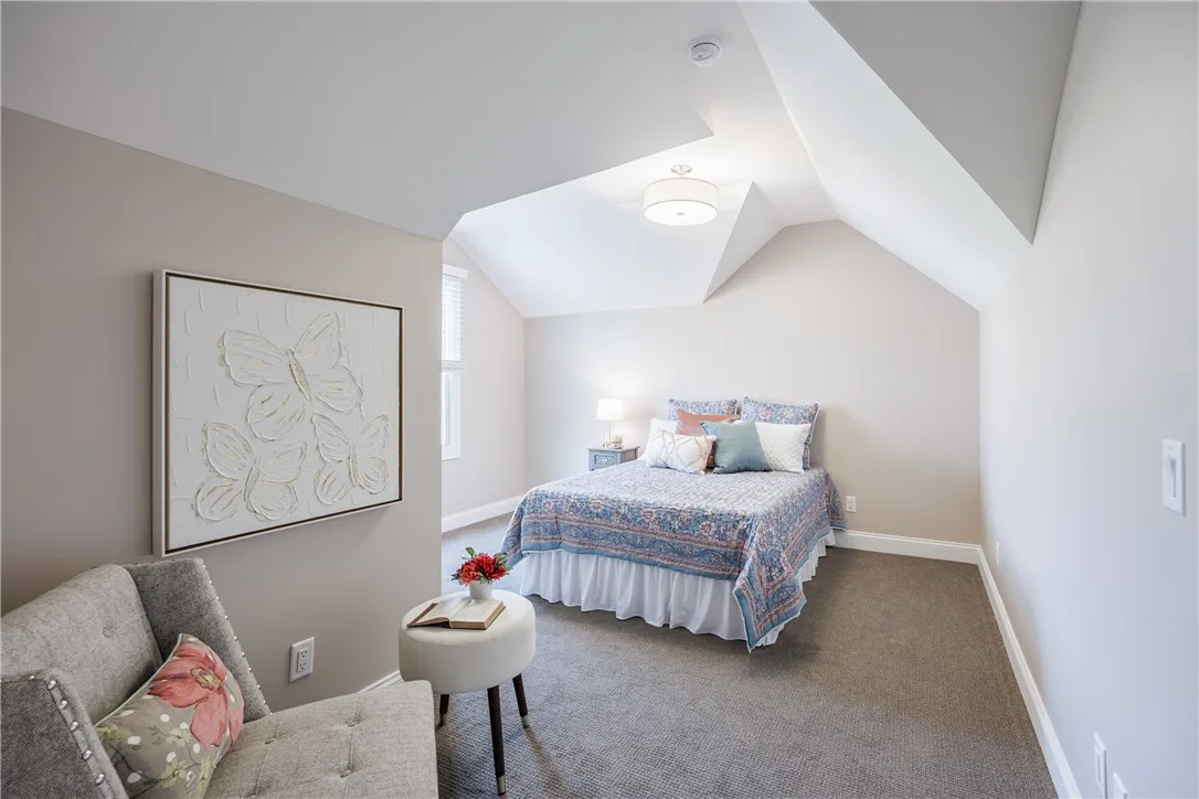239 Bretlyn Circle, Brighton, New York 14618, Brighton, New York 14618, 3 Bedrooms Bedrooms, 8 Rooms Rooms,3 BathroomsBathrooms,Residential,For Sale,239 Bretlyn Circle, Brighton, New York 14618,R1595342