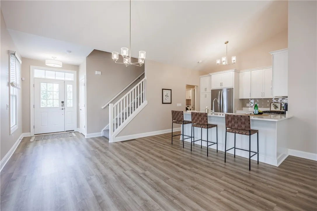 239 Bretlyn Circle, Brighton, New York 14618, Brighton, New York 14618, 3 Bedrooms Bedrooms, 8 Rooms Rooms,3 BathroomsBathrooms,Residential,For Sale,239 Bretlyn Circle, Brighton, New York 14618,R1595342