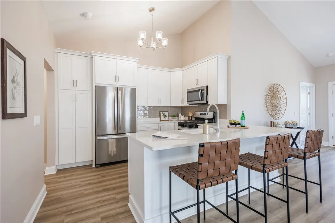 239 Bretlyn Circle, Brighton, New York 14618, Brighton, New York 14618, 3 Bedrooms Bedrooms, 8 Rooms Rooms,3 BathroomsBathrooms,Residential,For Sale,239 Bretlyn Circle, Brighton, New York 14618,R1595342