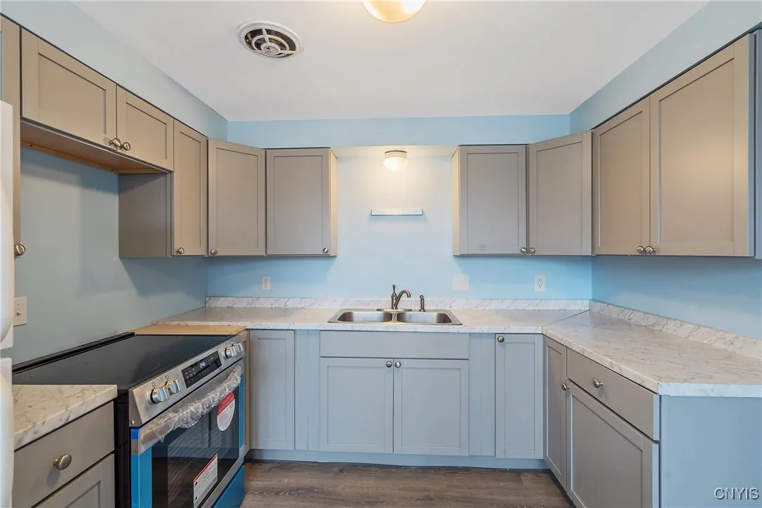 310 South Main Street, Clay, New York 13212, Clay, New York 13212, ,Commercial Sale,Closed,310 South Main Street, Clay, New York 13212,0,S1600198