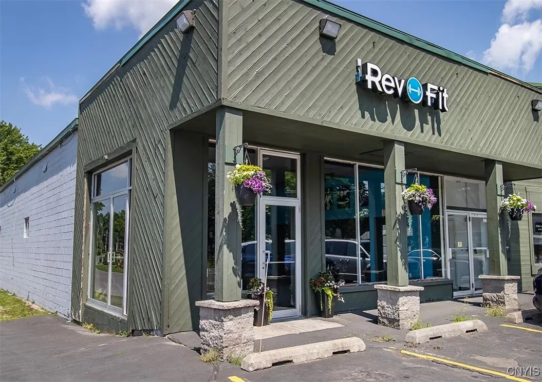 310 South Main Street, Clay, New York 13212, Clay, New York 13212, ,Commercial Sale,Closed,310 South Main Street, Clay, New York 13212,0,S1600198