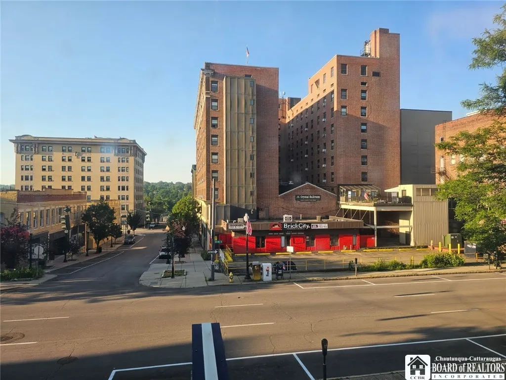 101 West 4th Street, Jamestown, New York 14701, Jamestown, New York 14701, ,Commercial Sale,For Sale,101 West 4th Street, Jamestown, New York 14701,R1600491