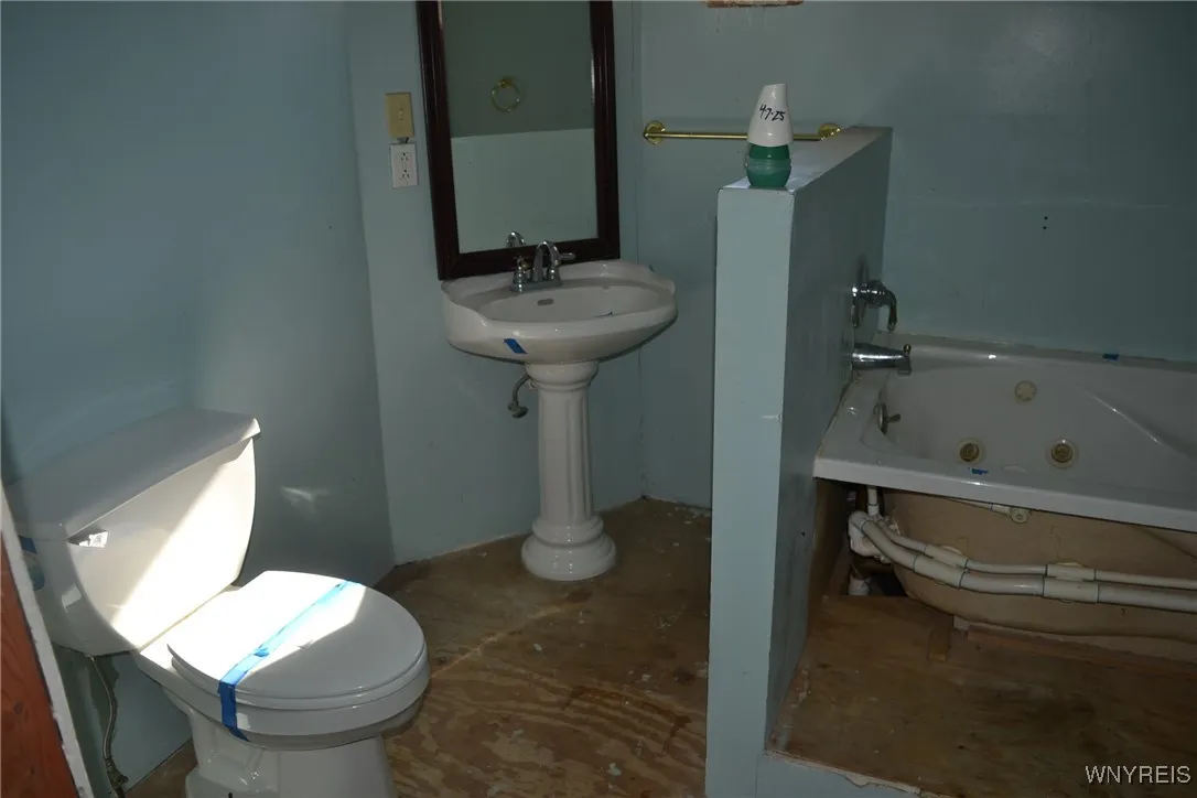 2386 Main Street, Collins, New York 14034, Collins, New York 14034, 3 Bedrooms Bedrooms, 6 Rooms Rooms,1 BathroomBathrooms,Residential,For Sale,2386 Main Street, Collins, New York 14034,B1600633