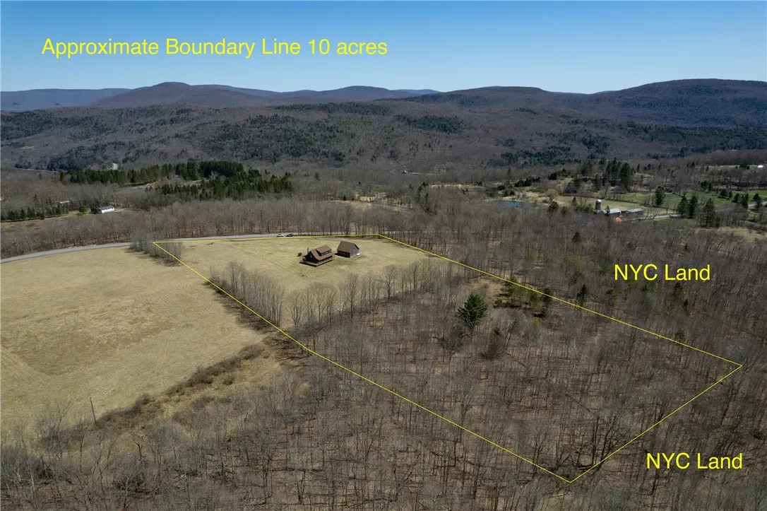 1725 Hubbell Hill Road, Middletown, New York 12455, Middletown, New York 12455, 4 Bedrooms Bedrooms, 5 Rooms Rooms,3 BathroomsBathrooms,Residential,Closed,1725 Hubbell Hill Road, Middletown, New York 12455,0,R1600655