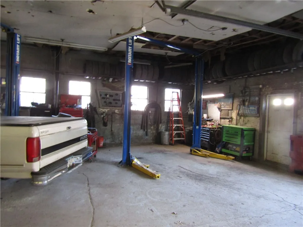 885 Main Street, Middletown, New York 12455, Middletown, New York 12455, ,Commercial Sale,For Sale,885 Main Street, Middletown, New York 12455,R1600604