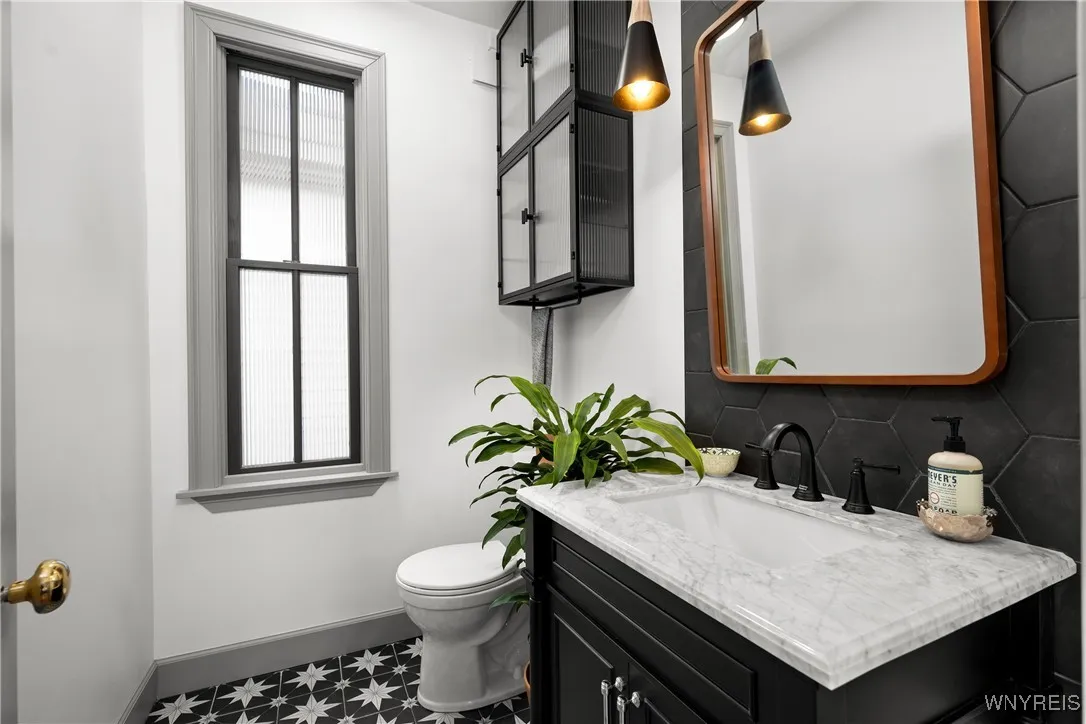 1st Floor half bath