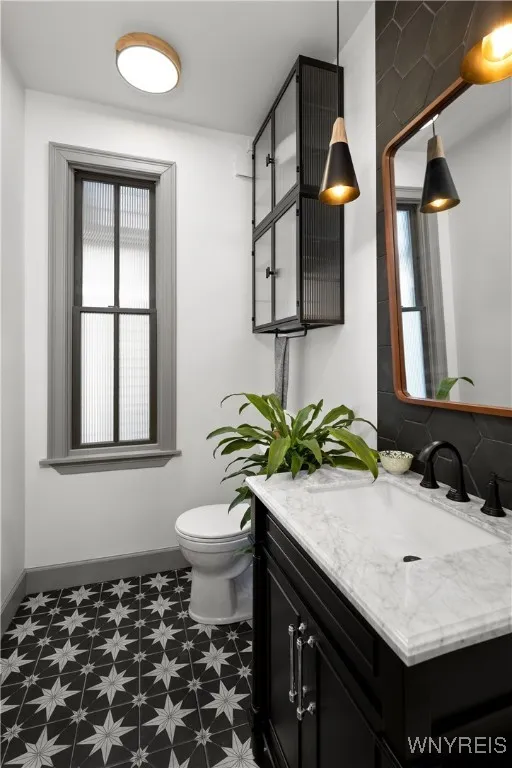 19 Lawrence Place, Buffalo, New York 14213, Buffalo, New York 14213, 2 Bedrooms Bedrooms, 5 Rooms Rooms,1 BathroomBathrooms,Residential,Closed,19 Lawrence Place, Buffalo, New York 14213,0,B1600254