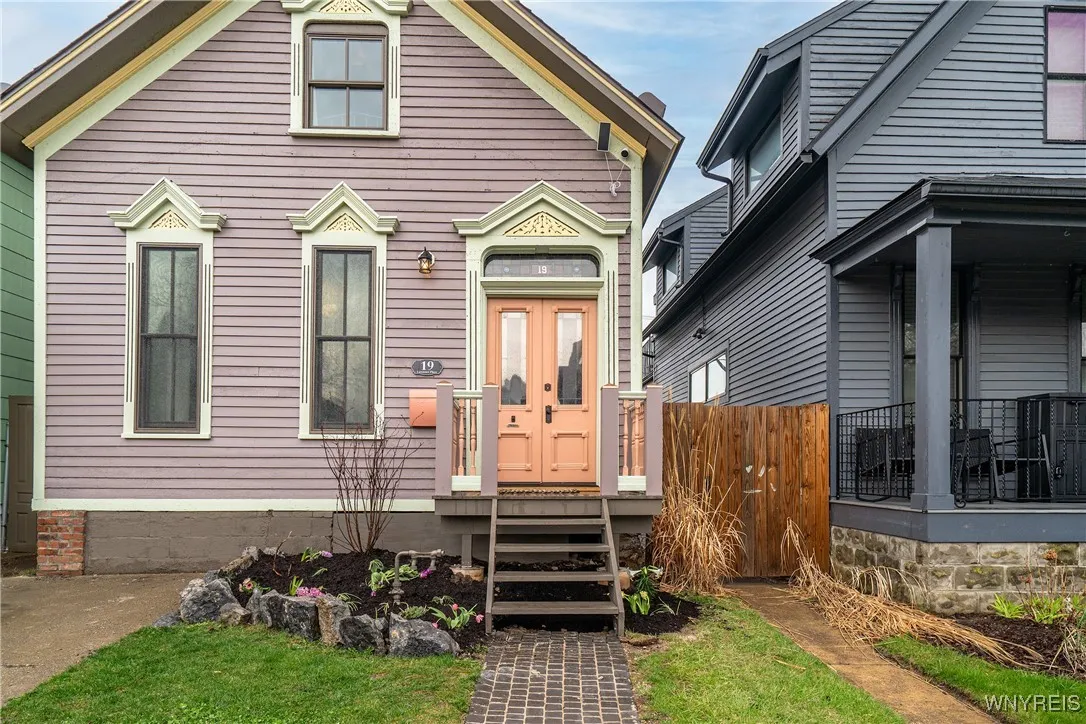 19 Lawrence Place, Buffalo, New York 14213, Buffalo, New York 14213, 2 Bedrooms Bedrooms, 5 Rooms Rooms,1 BathroomBathrooms,Residential,Closed,19 Lawrence Place, Buffalo, New York 14213,0,B1600254