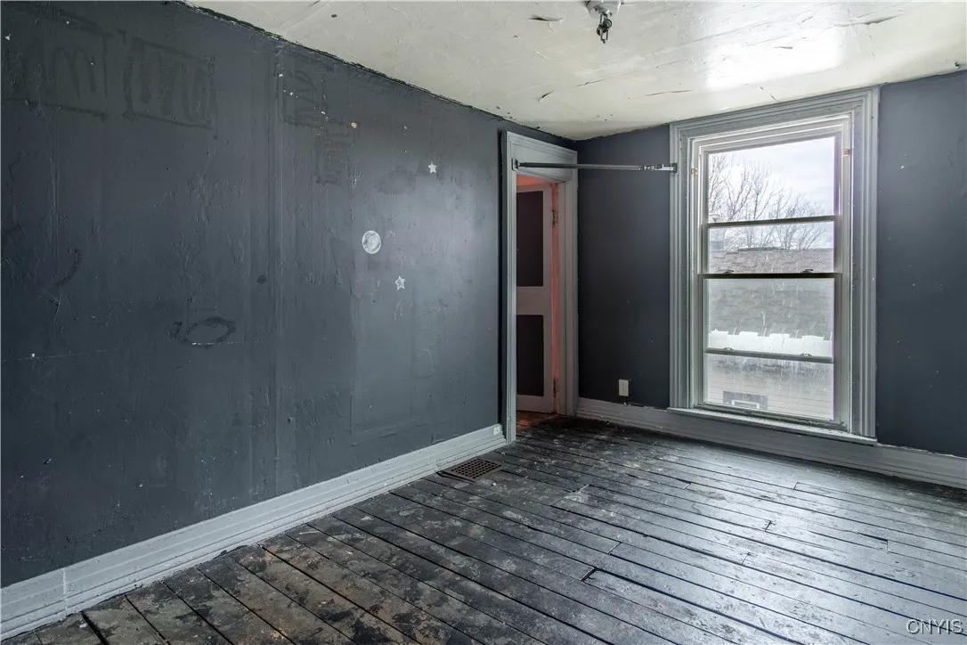 823 Morrison Street, Watertown-city, New York 1360, Watertown City, New York 13601, 3 Bedrooms Bedrooms, 7 Rooms Rooms,1 BathroomBathrooms,Residential,Closed,823 Morrison Street, Watertown-city, New York 1360,0,S1600443