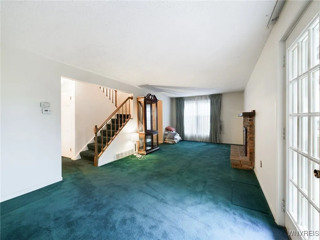 92 Stepping Stone Lane, Orchard Park, New York 141, Orchard Park, New York 14127, 3 Bedrooms Bedrooms, 7 Rooms Rooms,1 BathroomBathrooms,Residential,Closed,92 Stepping Stone Lane, Orchard Park, New York 141,0,B1600842