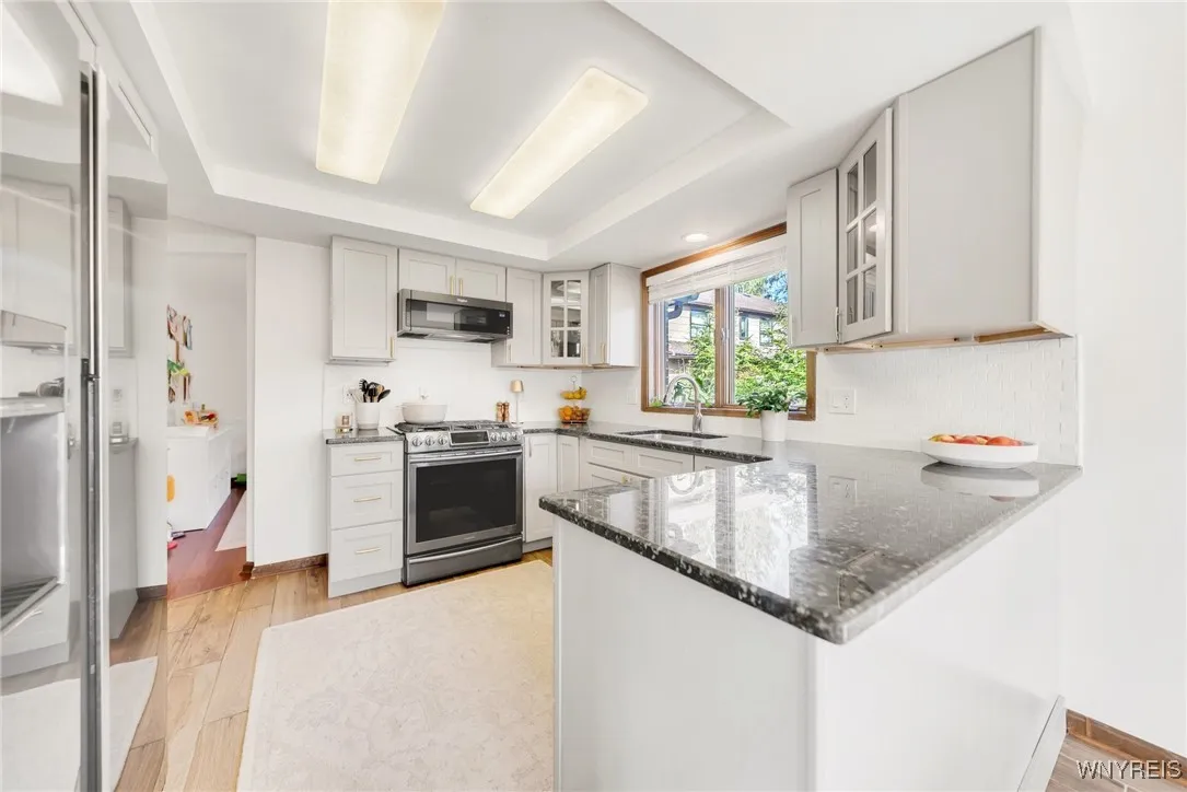 20 Jasmine Court, Amherst, New York 14051, Amherst, New York 14051, 4 Bedrooms Bedrooms, 10 Rooms Rooms,2 BathroomsBathrooms,Residential,Closed,20 Jasmine Court, Amherst, New York 14051,0,B1599529