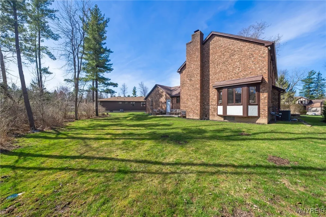 20 Jasmine Court, Amherst, New York 14051, Amherst, New York 14051, 4 Bedrooms Bedrooms, 10 Rooms Rooms,2 BathroomsBathrooms,Residential,Closed,20 Jasmine Court, Amherst, New York 14051,0,B1599529