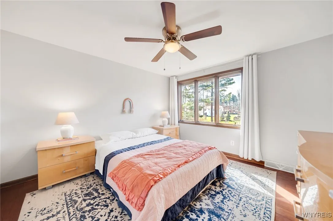 20 Jasmine Court, Amherst, New York 14051, Amherst, New York 14051, 4 Bedrooms Bedrooms, 10 Rooms Rooms,2 BathroomsBathrooms,Residential,Closed,20 Jasmine Court, Amherst, New York 14051,0,B1599529