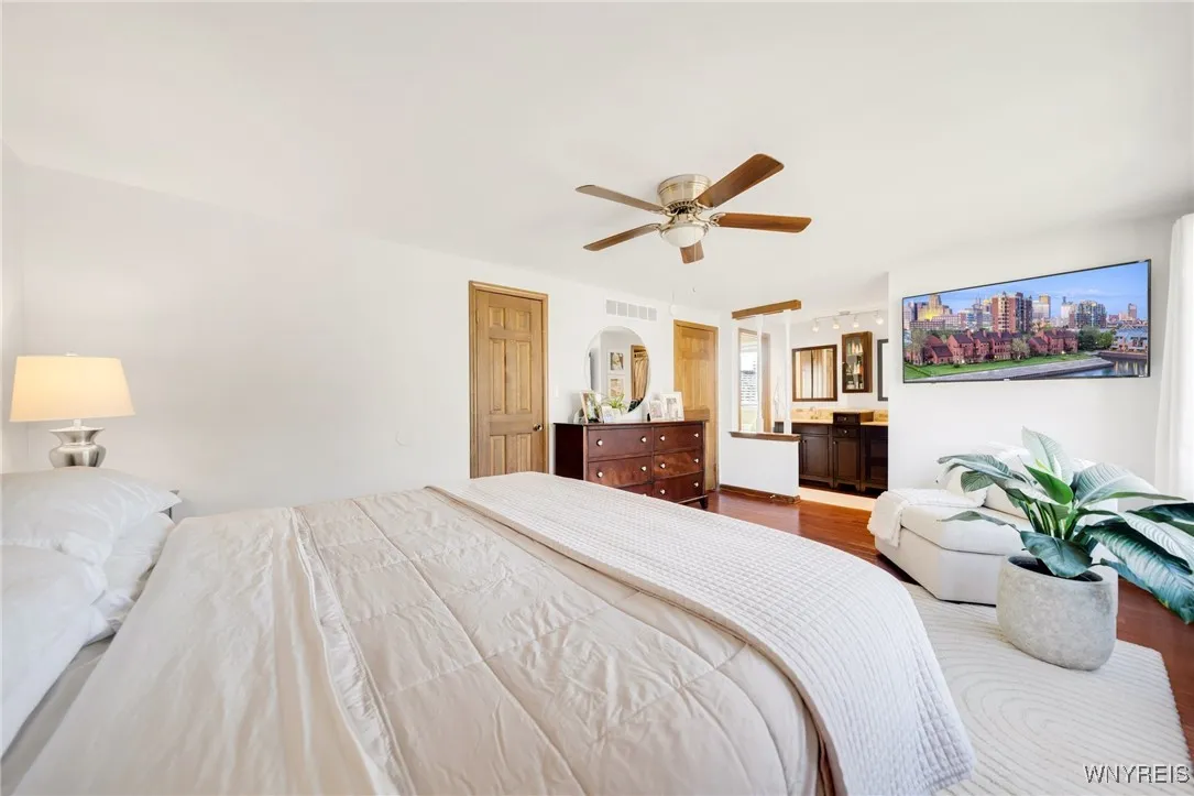 20 Jasmine Court, Amherst, New York 14051, Amherst, New York 14051, 4 Bedrooms Bedrooms, 10 Rooms Rooms,2 BathroomsBathrooms,Residential,Closed,20 Jasmine Court, Amherst, New York 14051,0,B1599529