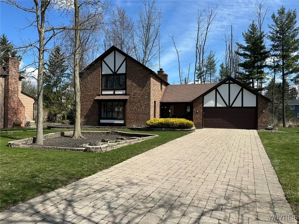 20 Jasmine Court, Amherst, New York 14051, Amherst, New York 14051, 4 Bedrooms Bedrooms, 10 Rooms Rooms,2 BathroomsBathrooms,Residential,Closed,20 Jasmine Court, Amherst, New York 14051,0,B1599529